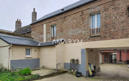 Ault – A louer superbe duplex avec jardinet